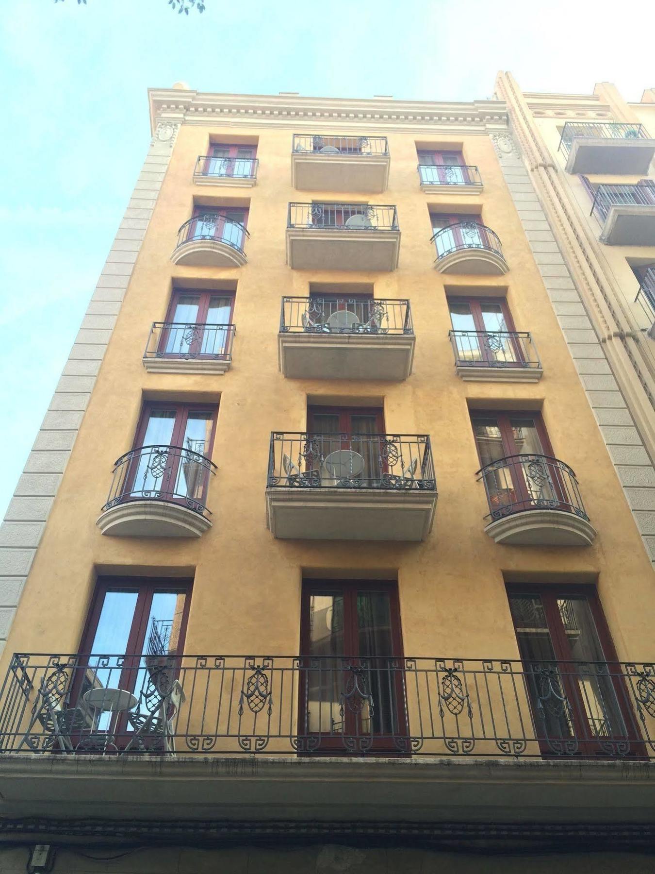 巴塞罗那米拉公寓 外观 照片